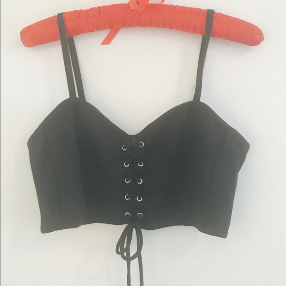 Zara lace-up crop top 🖤 - Picture 1 of 3